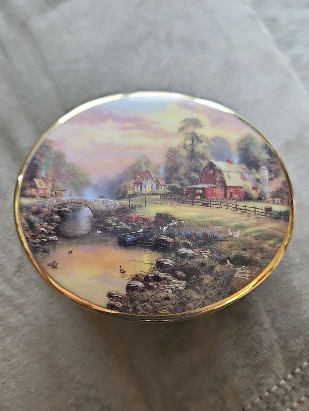 Thomas Kinkade Music Box